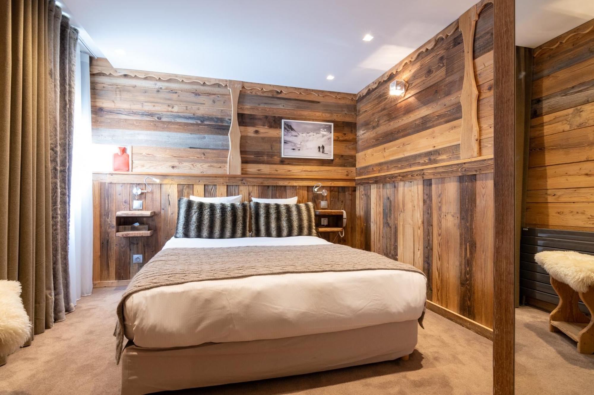 Hotel 3 Vallees 瓦托伦斯 外观 照片