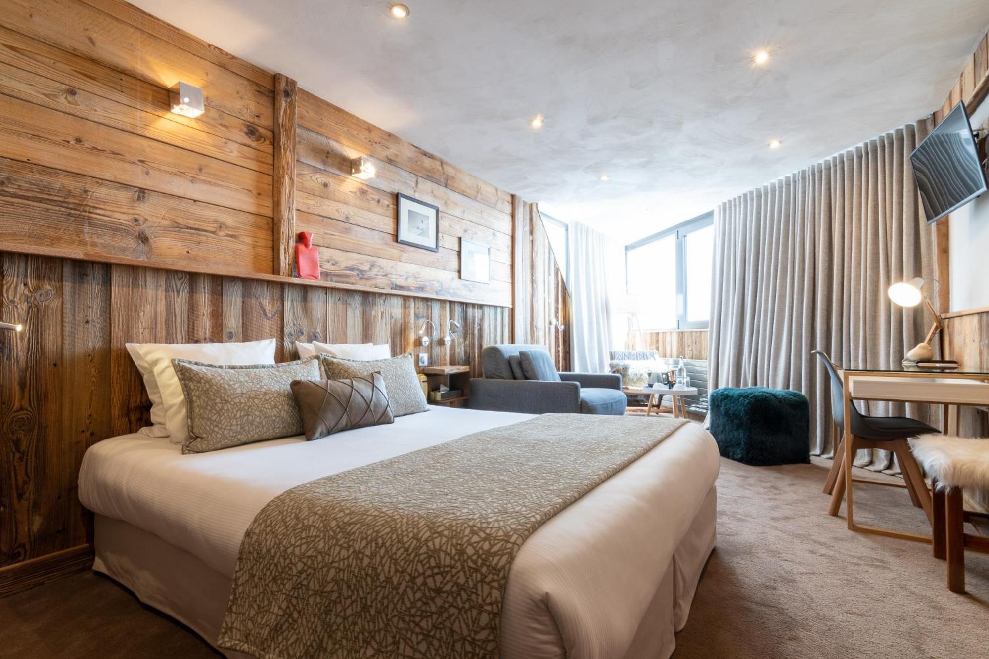 Hotel 3 Vallees 瓦托伦斯 外观 照片